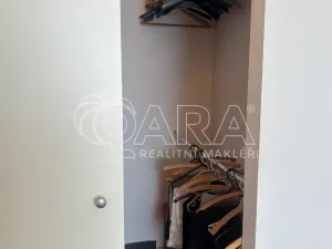 Prodej bytu 2+1, Opava - Předměstí, Nerudova, 63 m2