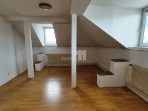 Prodej bytu 4+1, Kyjov, Jungmannova, 119 m2