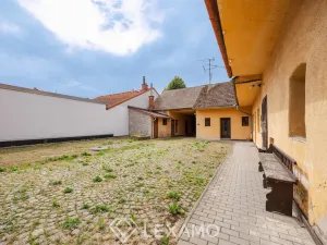 Prodej rodinného domu, Třebíč - Slavice, 250 m2