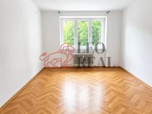 Pronájem bytu 2+1, Náměšť nad Oslavou, 57 m2