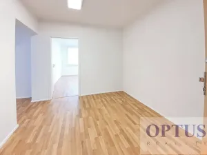 Pronájem kanceláře, Praha - Smíchov, U Demartinky, 96 m2