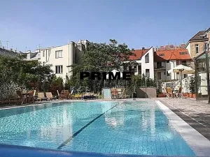 Pronájem bytu 1+kk, Praha - Vinohrady, Italská, 41 m2