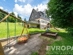 Prodej ubytování, Benecko, 425 m2