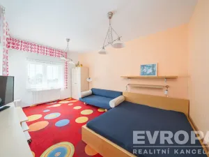 Prodej ubytování, Benecko, 425 m2