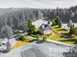 Prodej ubytování, Benecko, 425 m2