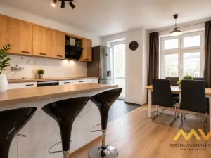 Pronájem bytu 3+1, Hradec Králové, Průmyslová, 92 m2