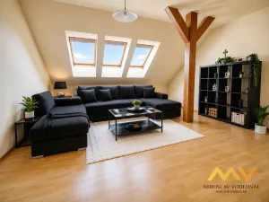 Pronájem bytu 3+1, Hradec Králové, Průmyslová, 92 m2