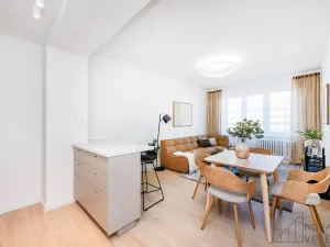 Prodej bytu 4+kk, Praha - Vršovice, U Slavie, 80 m2
