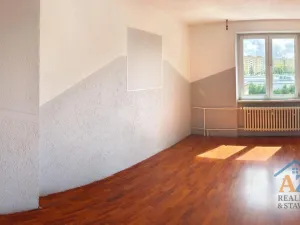 Pronájem bytu 1+1, Jirkov, Osvobození, 36 m2