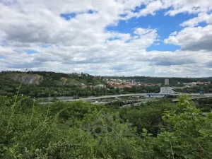 Prodej vícegeneračního domu, Praha - Hlubočepy, V násypu, 430 m2