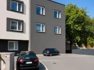 Pronájem bytu 1+kk, Praha - Hloubětín, 26 m2