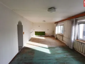 Prodej chalupy, Komárno, 130 m2