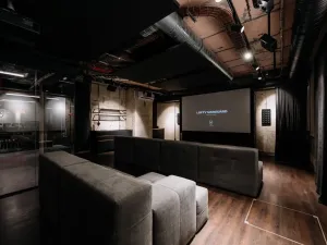 Prodej bytu 2+kk, Praha, Československého exilu, 78 m2