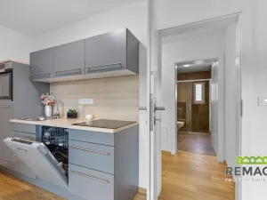 Pronájem bytu 2+kk, Uherské Hradiště, Lesní, 44 m2
