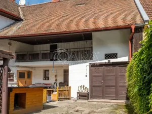 Prodej rodinného domu, Vodňany - Vodňany II, nám. 5. května, 190 m2