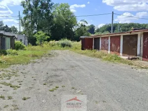 Pronájem garáže, Valašské Meziříčí - Krásno nad Bečvou, M. Alše, 18 m2