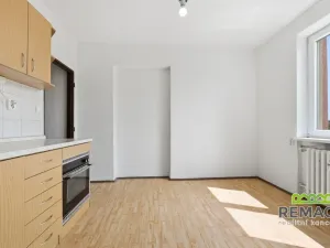 Prodej bytu 3+1, Bojkovice, Čtvrť 1. máje, 88 m2