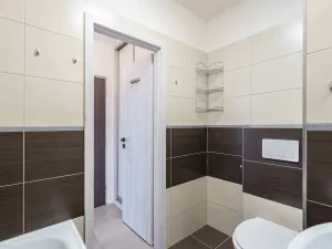 Prodej bytu 1+kk, Praha - Prosek, Veltruská, 33 m2