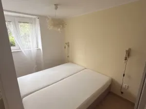 Pronájem bytu 1+kk, Olomouc - Nové Sady, Valdenská, 30 m2