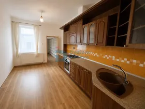 Prodej rodinného domu, Prostějov, Husovo nám., 416 m2