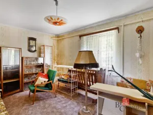 Prodej rodinného domu, Frýdštejn - Sestroňovice, 300 m2