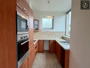 Pronájem bytu 2+kk, Praha - Záběhlice, Harlacherova, 40 m2