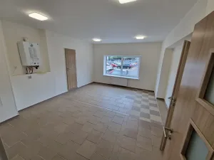 Pronájem obchodního prostoru, Ostrava - Mariánské Hory, Bendlova, 165 m2