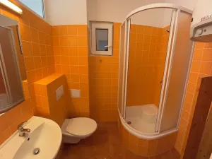 Pronájem bytu 1+kk, Praha - Strašnice, Vykáňská, 31 m2