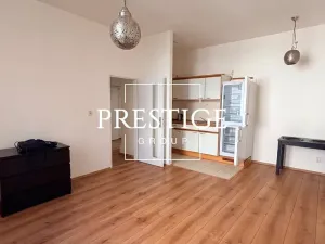 Pronájem bytu 2+kk, Praha - Karlín, Sokolovská, 40 m2