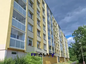 Prodej bytu 4+1, Krupka, Karla Čapka, 79 m2