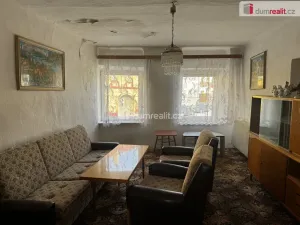 Prodej rodinného domu, Velešín, náměstí J. V. Kamarýta, 505 m2