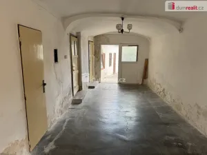 Prodej rodinného domu, Velešín, náměstí J. V. Kamarýta, 505 m2