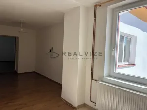 Pronájem bytu 3+1, České Budějovice, V Oblouku, 80 m2
