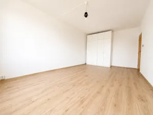 Pronájem bytu 2+1, Cheb, Přátelství, 60 m2