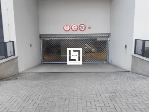 Pronájem garážového stání, Olomouc, Edmunda Husserla, 13 m2