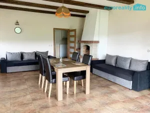 Pronájem rodinného domu, Velká Hleďsebe, 200 m2