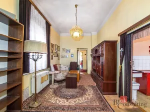 Prodej atypického bytu, Mariánské Lázně, Lidická, 102 m2
