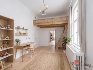 Prodej atypického bytu, Mariánské Lázně, Lidická, 102 m2
