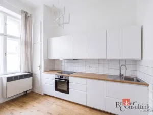 Prodej atypického bytu, Mariánské Lázně, Lidická, 102 m2