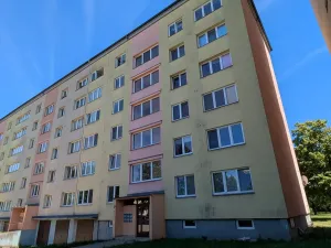 Prodej bytu 3+1, Opava, Edvarda Beneše, 74 m2