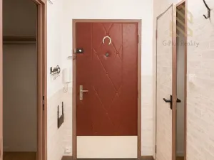 Prodej bytu 2+1, Ústí nad Labem - Mojžíř, Jindřicha Plachty, 68 m2