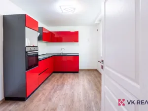 Prodej bytu 3+1, Teplice - Trnovany, gen. Svobody, 76 m2
