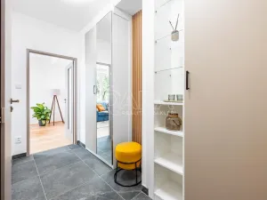 Prodej bytu 2+1, Hořovice, Na Radosti, 55 m2