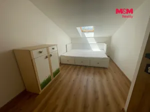 Pronájem bytu 3+kk, Nupaky, 80 m2