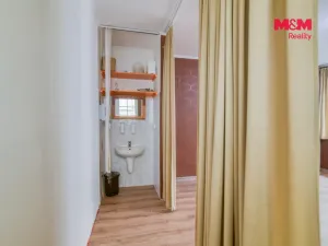 Pronájem obchodního prostoru, Mariánské Lázně, Hlavní třída, 35 m2