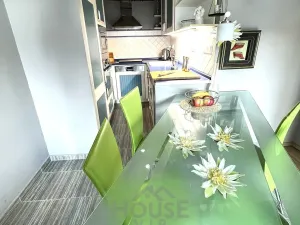 Prodej bytu 2+kk, Praha - Kobylisy, Taussigova, 45 m2