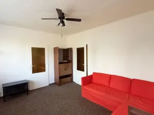 Pronájem bytu 2+1, Praha - Hlubočepy, Lamačova, 46 m2