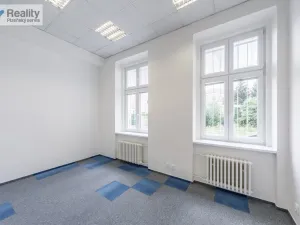 Pronájem kanceláře, Plzeň - Jižní Předměstí, Kovářská, 88 m2