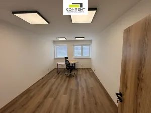 Pronájem výrobních prostor, Herink, Hlavní, 1106 m2
