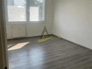 Pronájem bytu 2+1, Kaplice, Na Vyhlídce, 56 m2